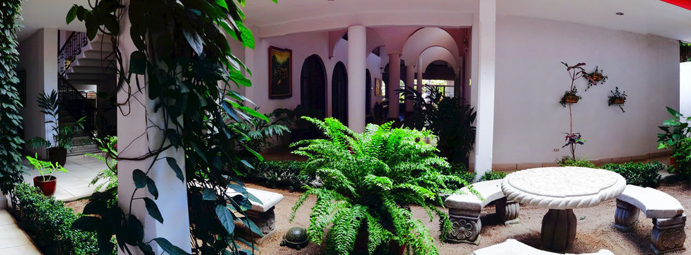 Executive Managua Hotell Eksteriør bilde